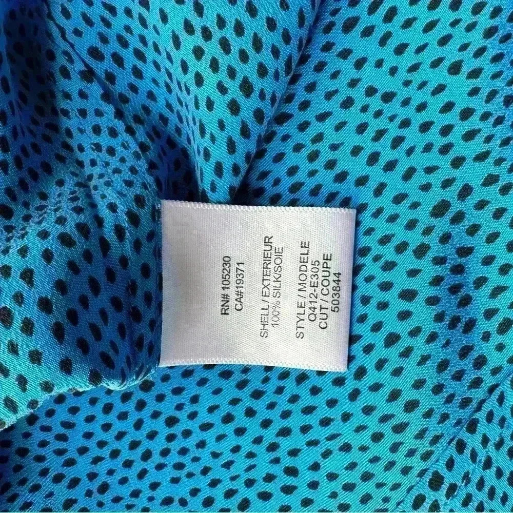 Equipment Femme Blue And Black Dotted Silk Short Sleeve Crew Neck Blouse XS - Picture 5 of 6
